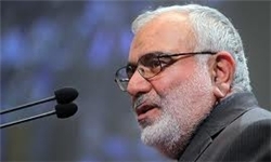 حضور تعدادی از وزرا در خانه احمدی‌نژاد برای پایان دادن به خانه‌نشینی ۱۱ روزه