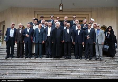 اولین عکس دست جمعی از جلسه هیئت دولت