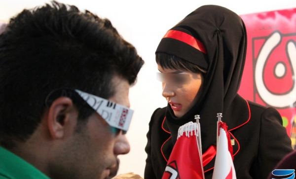  لزوم برخورد با فروشندگان بدحجاب در نمایشگاه‌های‌شهری/مسئولین‌فرهنگی؛ طرح اندلسی به دنبال پیروزی است+عکس