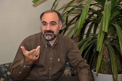 مرحمت فرموده از آقای روحانی و دولت تدبیر و امید دفاع نکنید
