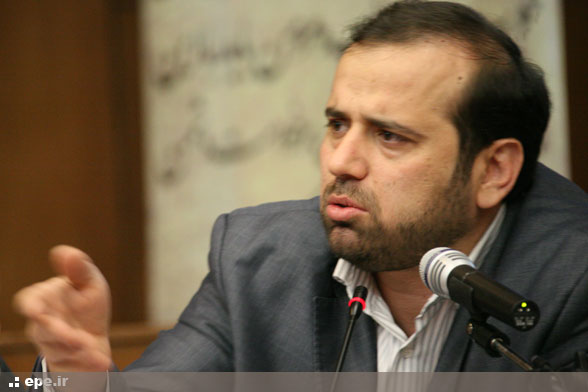 مجمع نمایندگان تهران گزینه های استانداری تهران را بررسی می کند