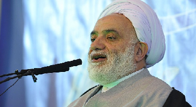 آیات قرآن پاسخ شبهات وهابیت/پزشک خانواده داریم، روحانی خانواده نداریم