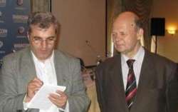 Russian expert urges West not to exert pressure on Iran 