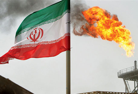 با ورود زنگنه به وزارت نفت؛ تلاش مرد میلیاردی برای به دست گرفتن فروش نفت شدت گرفت