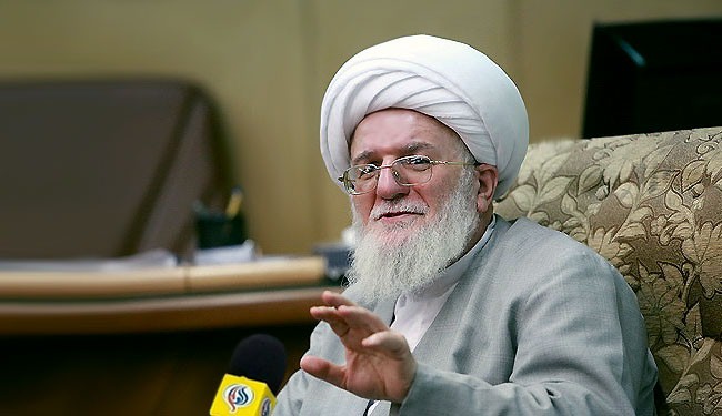 تکفیری‌ها در سوریه برای تحقق اهداف استکبار می‌جنگند/ تجهیز گروههای تروریستی و تکفیری برای ایجاد درگیری میان شیعیان و اهل سنت است