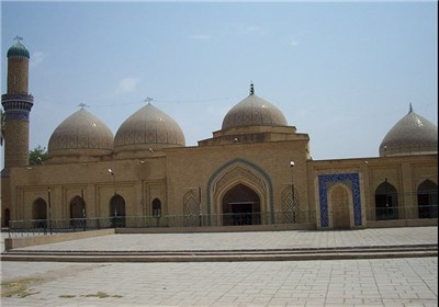 حضرت امیرالمومنین روی قبر سلمان چه نوشتند+عکس