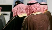 وقتی شیوخ منطقه زیراب هم را می‌زنند!/ همکاری سرویس اطلاعاتی قطر با سازمان سیا برای تغییر قدرت در عربستان