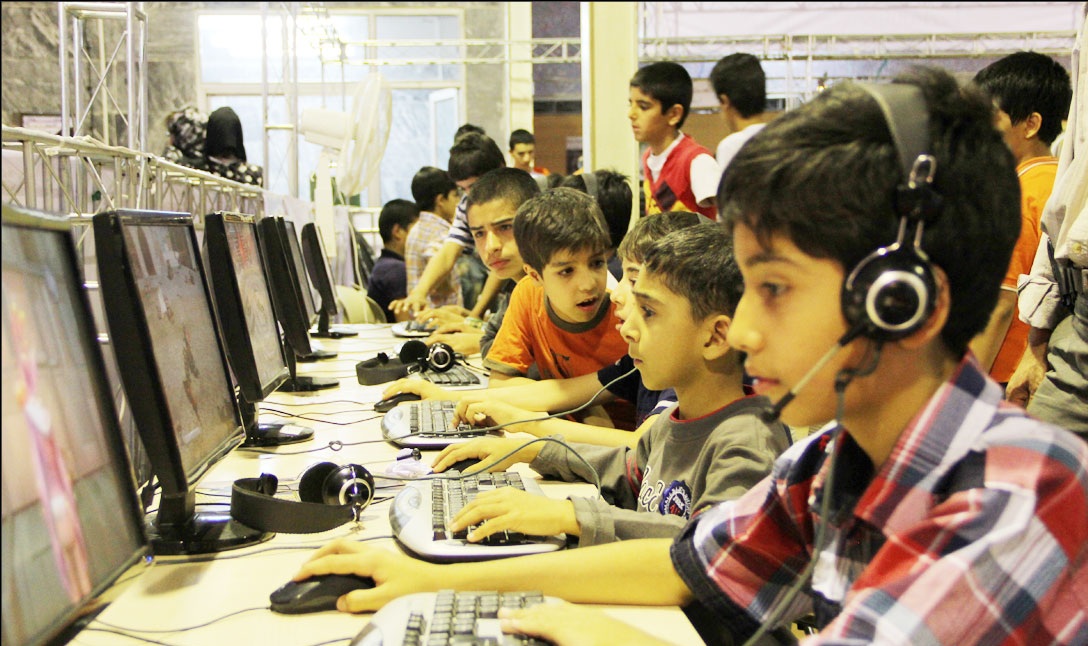 ایرانی‌ها ۴۰ میلیون ساعت در روز مشغول بازی‌ رایانه‌ای