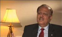 Pakistani president describes US drone strikes as problem in ties 