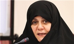 انقلاب رنگ‌ها نمی‌تواند حجاب را در جامعه کمر‌نگ کند