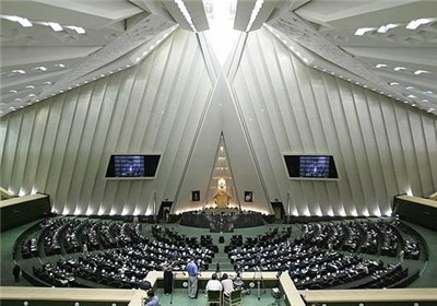 فرجی‌دانا و فانی پست وزارت را از مجلس دریافت کردند/صالحی امیری از فیلتر بهارستان رد نشد 