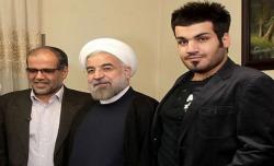 خواننده‌ای که به درخواست روحانی خواند+ترانه‌ها