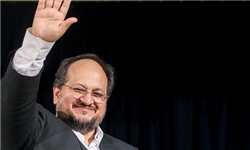 شریعتمداری گزینه روحانی نیست