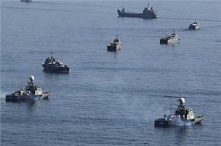 Commander: Iranian Navy in Red Sea to Restore Security 