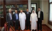 رئیس ائتلاف معارضان سوری با «یوسف قرضاوی» دیدار کرد+عکس