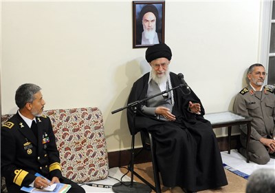 نیروی دریایی باید برای ملت‌ها الهام بخش و امیدآفرین باشد