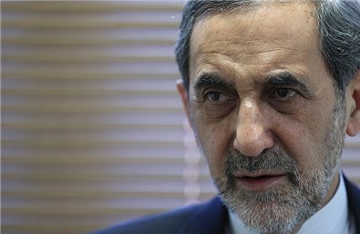 مراسم معارفه ولایتی با حضور هاشمی‌رفسنجانی آغاز شد 
