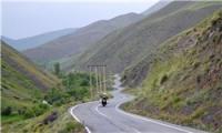 بارش باران و لغزندگی جاده‌های شمال غرب کشور