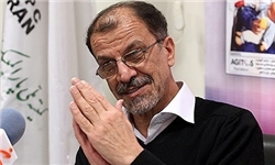 خسروی‌وفا: علی‌آبادی دچار آشفتگی شده