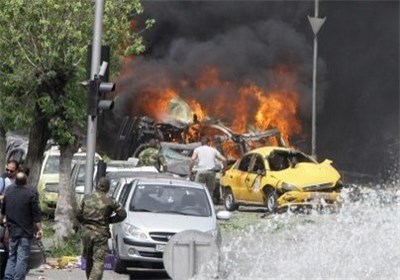 زخمی شدن ۱۲ شهروند سوری بر اثر انفجار یک خودروی بمب‌گذاری‌شده