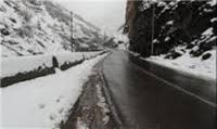 بارش برف در ۶ استان کشور/ راهنمایی و رانندگی: زنجیر چرخ به همراه ببرید