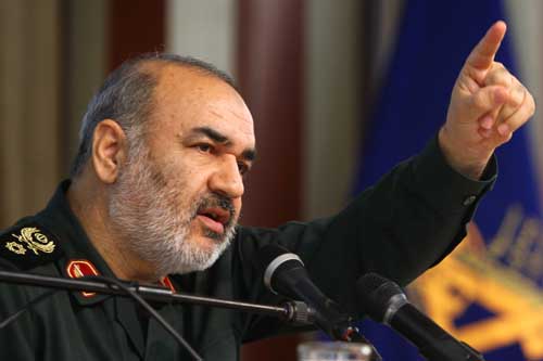 روایت سردار سلامی از طرح دشمنان برای ترور گسترده اساتید هسته‌ای