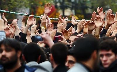 عزاداری دانشجویان در محضر رهبر انقلاب