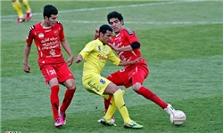 توقف پرسپولیس مقابل نفت/فولاد با درخشش شریفات فاتح دربی اهواز 