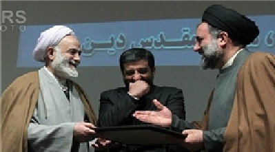 قرائتی: سیما در برنامه‌های طنز تنوع داشته باشد