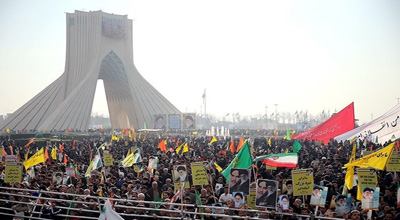 حضور"گسترده و کم‌نظیر" ایرانیان سراسر کشور در راهپیمایی ۲۲ بهمن/ روحانی:امروز روز جشن ملی ایرانیان سراسر جهان است/ طنین شعار مرگ بر آمریکا در ایران اسلامی +  حاشیه های حضور حماسی ملت ایران