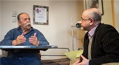 گلایه‌های کشاورز از انتشار خبر فوت او تا کنایه‌هایی به حمایت از یک بازیگر خارج‌نشین