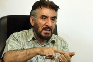 عاشورا را به کسی سپرده اند که عاشورایی نیست