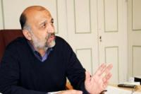 فرشیدی: این وزارتخانه را از دولت جدا کنید