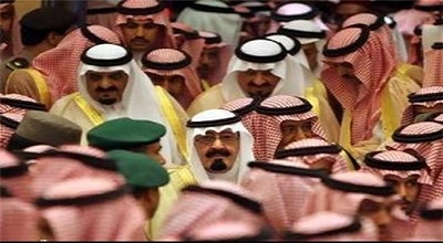  ترس آل سعود از خطبای سیاسی مساجد