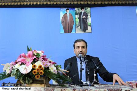  ماجرای گریه عراقچی برای شهدای هسته‌ای