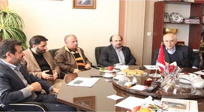 پیشنهاد برکنارکنندگان رویانیان برای در اختیار گرفتن پرسپولیس