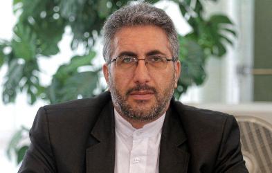 قوی کردن اقتصاد یکی از راه های مقابله با هجمه فرهنگی دشمن است