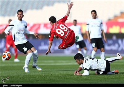 تیم فوتبال صبای قم مغلوب پرسپولیس شد
