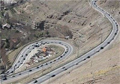  جاده‌ چالوس از ساعت ۱۵ امروز و هراز از فردا یک طرفه می‌شود