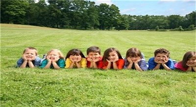 انتقاد کردی؟ داری دروغ میگی