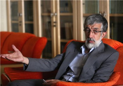نمایندگان منتقد قصدشان تضعیف دولت نیست، قصدشان کمک به دولت است