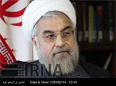President Rouhani honors top university professors 
