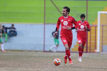 مذاکره ذوب آهن با ۲ پرسپولیسی