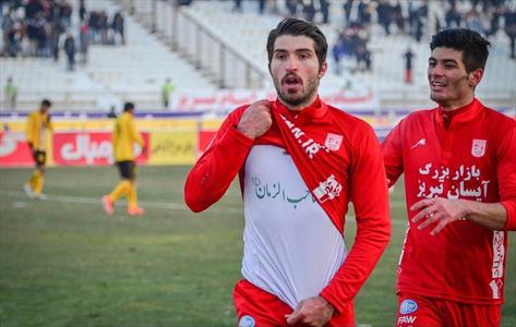 علی دایی را دوست دارم اما پرسپولیسی نیستم