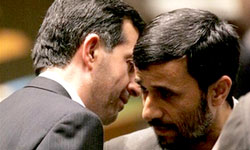 خبری از فاصله افتادن بین احمدی نژاد و مشایی!