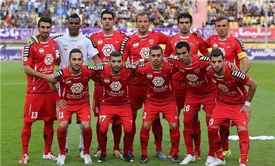  پرسپولیسی‌ها کاپ و مدال‌های نایب قهرمانی را تحویل گرفتند