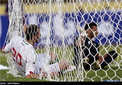  بنگر خطاب به خلعتبری: تو هم مثل ما خودت را گول بزن!