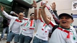 استقبال چشمگیر تماشاگران ساعت‌ها پیش از آغاز دیدار ایران و نیجریه