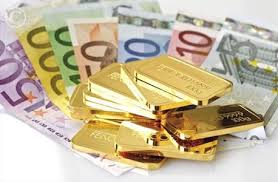 پیش بینی قیمت دلار در تیرماه / بررسی روند فزاینده و یا کاهنده نرخ دلار در بازار