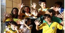 خانواده‌ایی‌ که‌ برای‌ برزیل‌ شانس‌ می‌آورد + عکس 